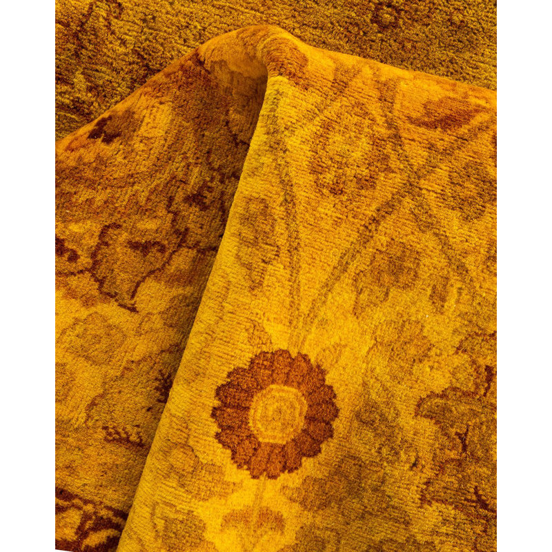 Ysabella One-of-a-Kind 3' 0" X 5' 3" Hand Knotted Area Rug
