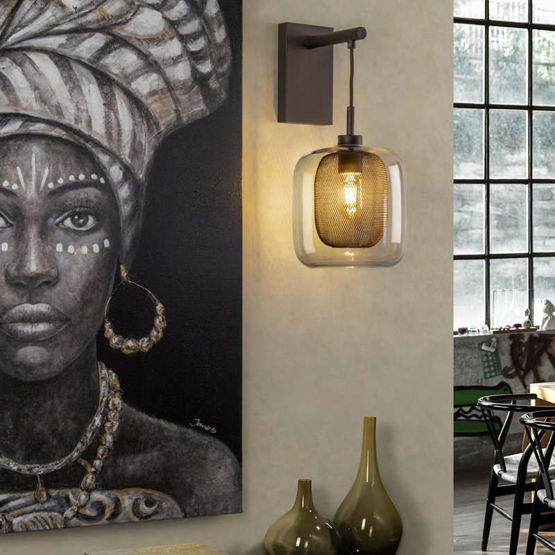 Iron Design Wall Light