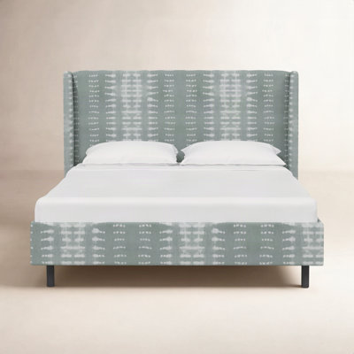 Lapa Wingback Bed