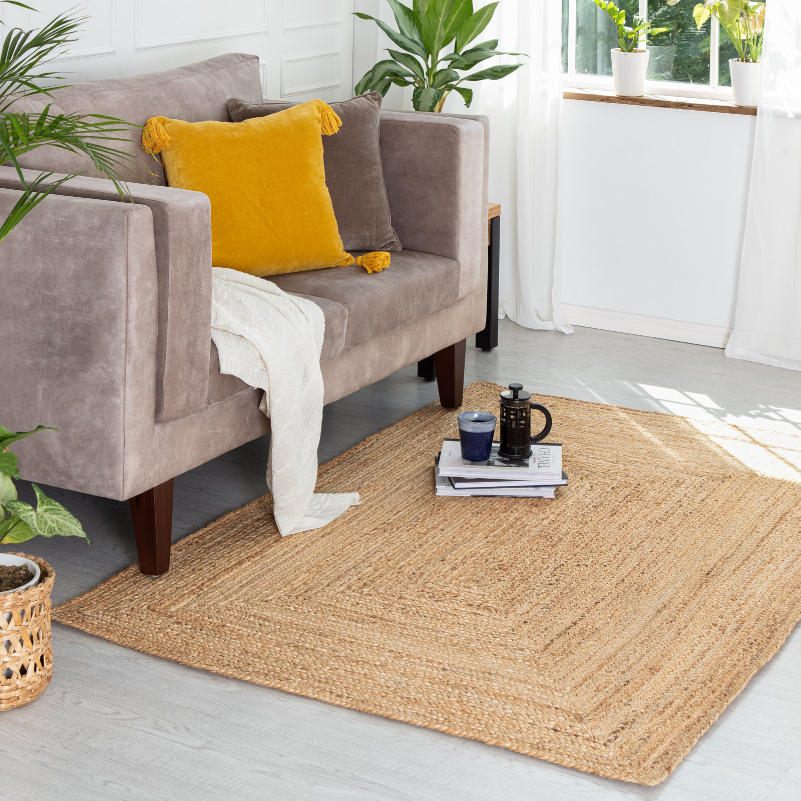 Gage Handmade Jute / Sisal Tan Rug, Rectangle 8' x 10'