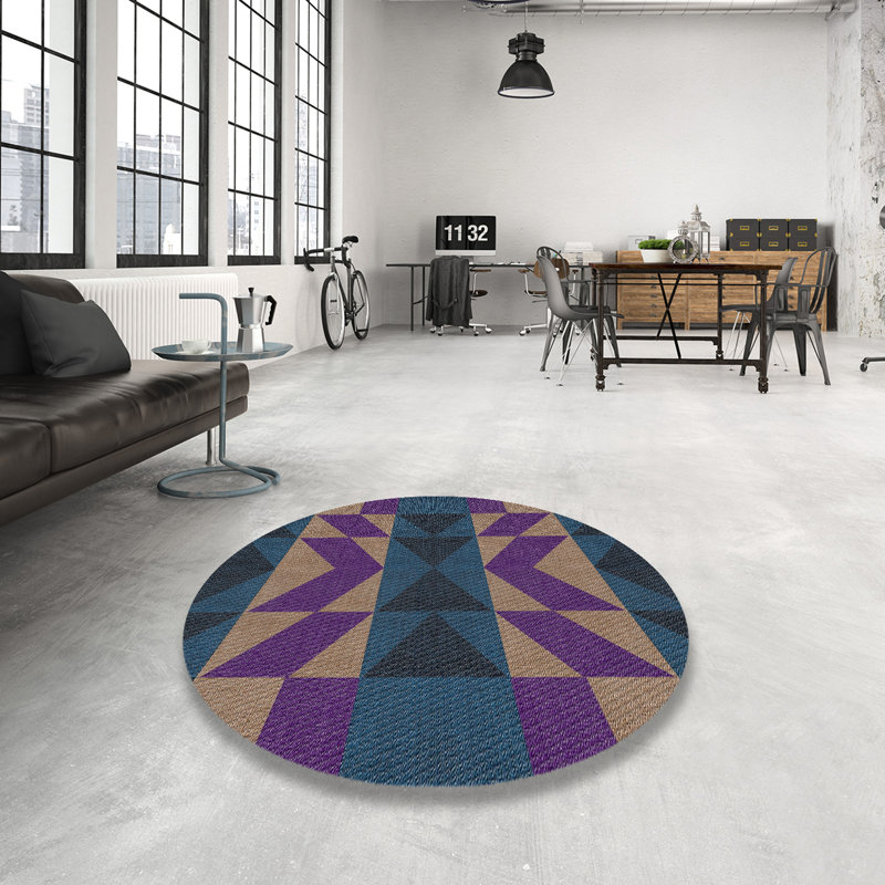 Geometric Indoor Rug, Round 3'
