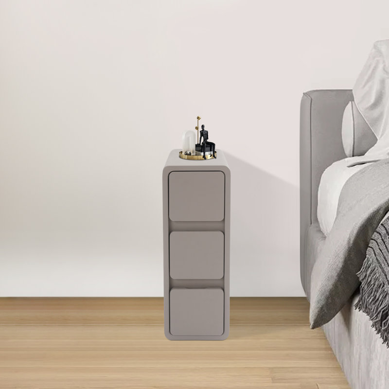Table de chevet avec trois tiroirs (15,75 x 7,87 x 22,83 po), Gris foncé
