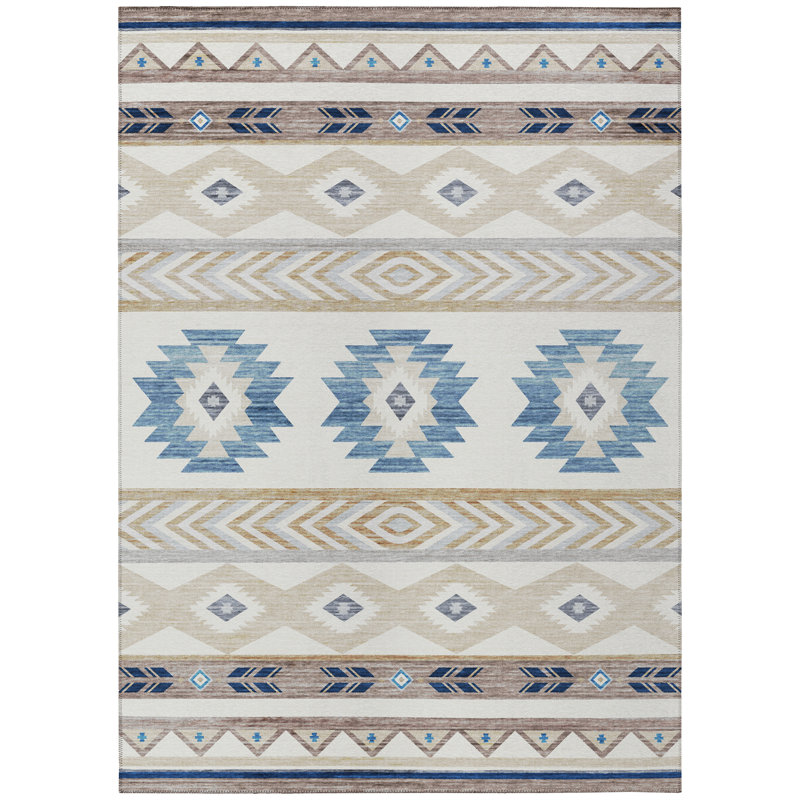 Tapis ivoire / bleu en polyester tissé à la machine Mentzer Southwestern, Rectangle 1 pi 8 po x 2 pi 6 po