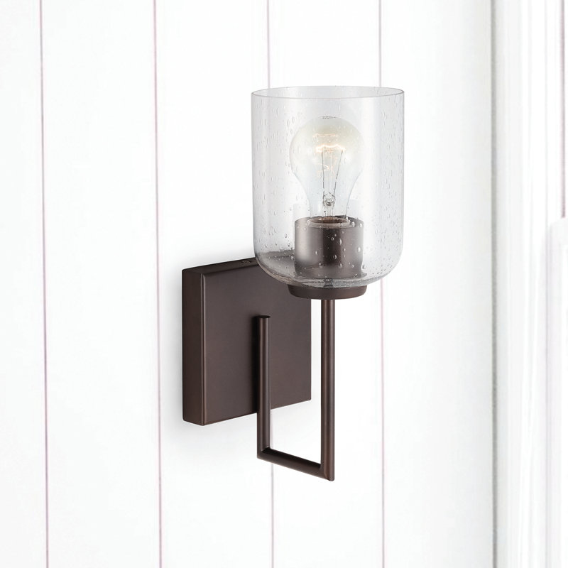 Carter Armed Sconce, Bronze