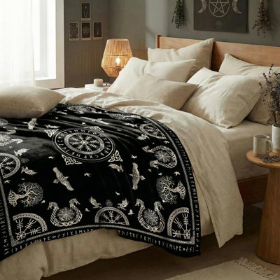 Tarot Altar Blanket Throw, Black Viking Tree of Life Raven Helmet of Awe Soft Fuzzy Cozy Blankets for Couch Sofa Bed Lounging, Ideal Gifts for Adults Wife Self, 50x40
