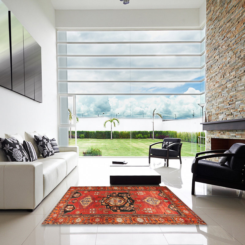 Tapis traditionnel rouge / beige / bleu, Carré 7 pi