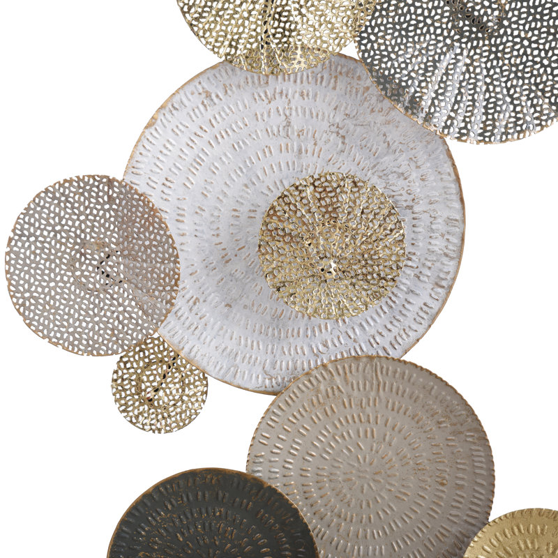 Traditional Abstract Wall Decor on Metal