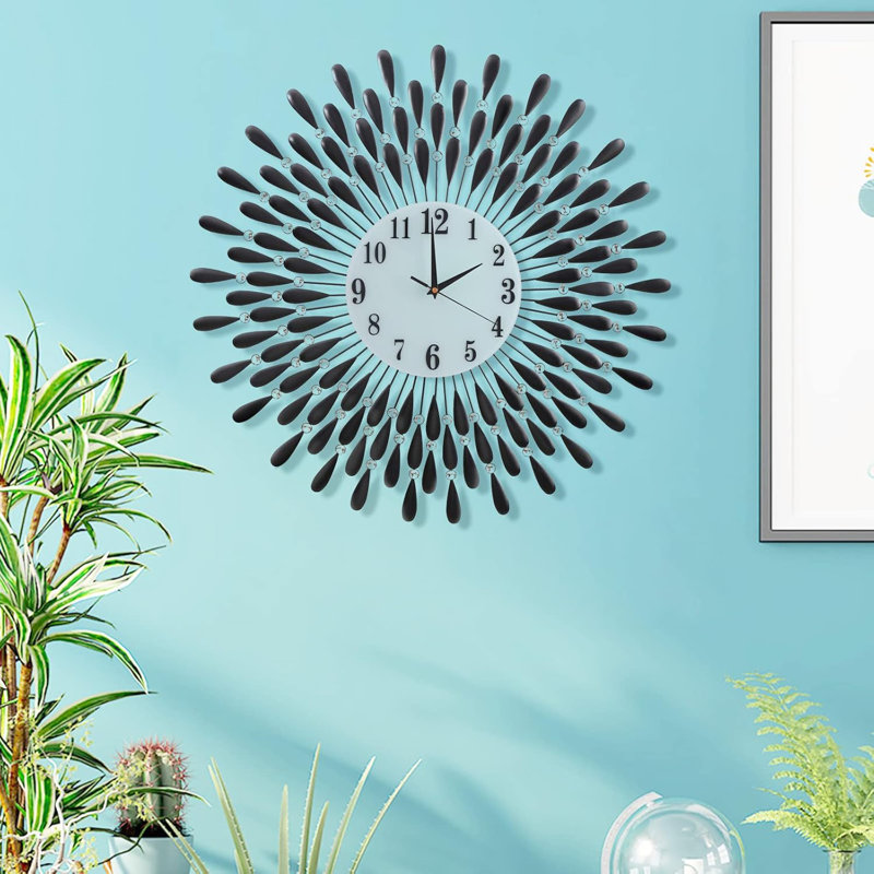 Zakeem Metal Wall Clock