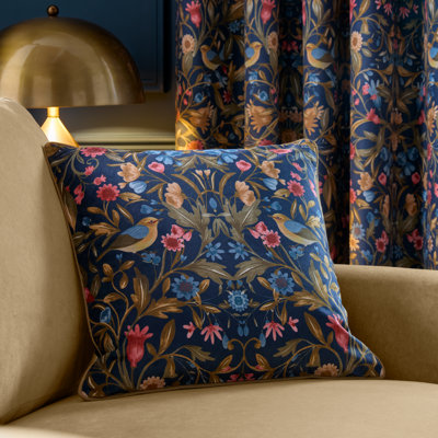 Hedgerow Hopper Cushion