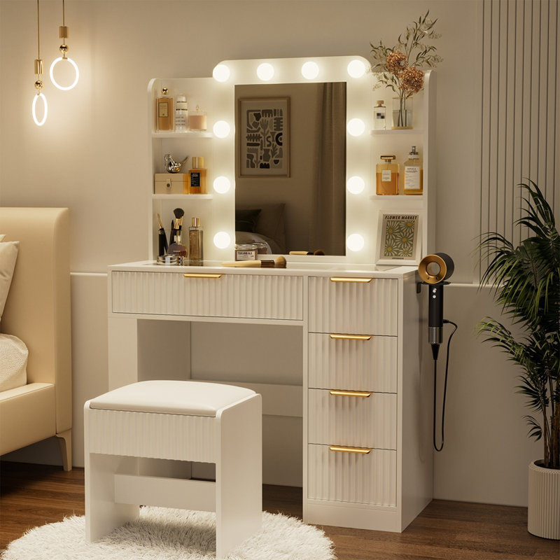 Vanity Table with Mirror and Lights