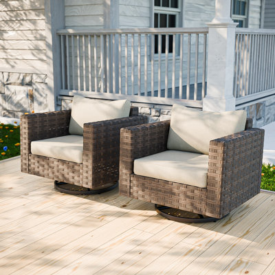 Chaise de patio à bascule pivotante en rotin toutes saisons avec coussins