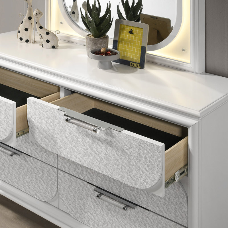 Humberto 2-Piece Dresser And Mirror Set