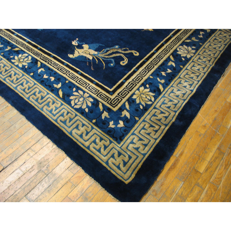 Hand Knotted Wool Area Rug in Blue