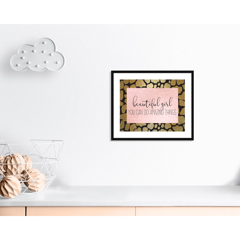 Impression sur papier Amazing Things, H 21,5 po x l 25,5 po x P 1,19 po, Encadré de boîte noir