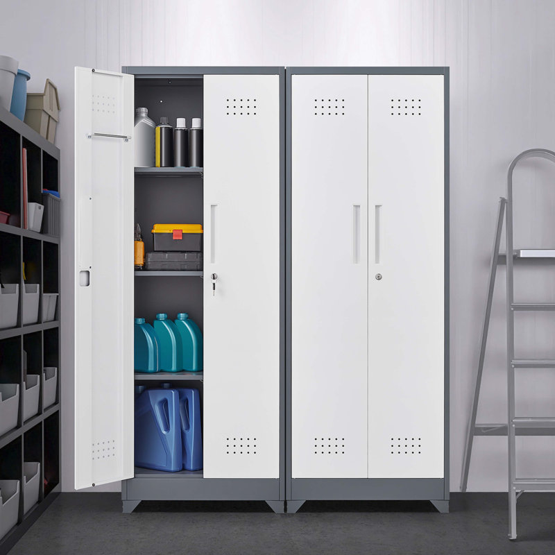 Armoire de rangement à balais avec portes et tablettes verrouillables