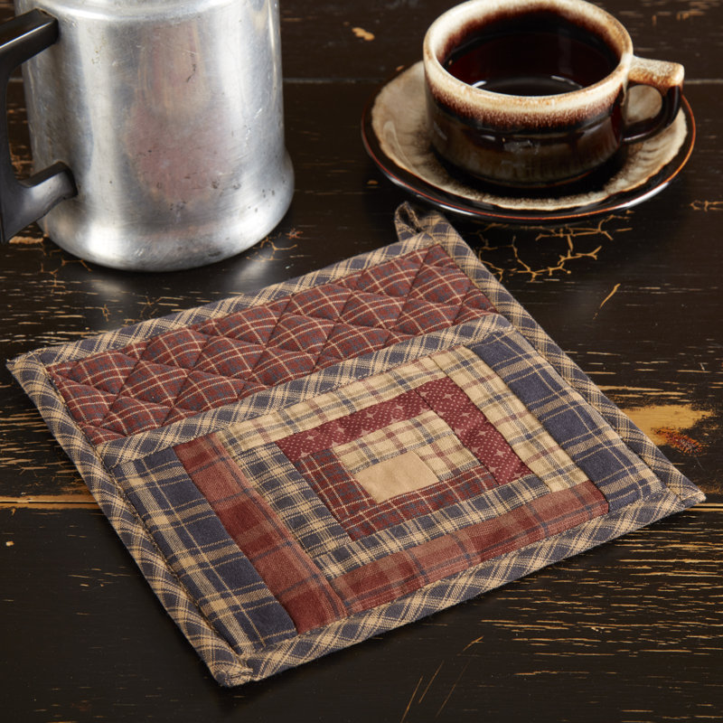 Millsboro Burgundy and Navy Cotton Patchwork Pot Holder with Pocket