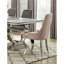 De 2 chaises de salle à manger rembourrées en velours rose avec pieds, siège rectangulaire pour une expérience gastronomique chic