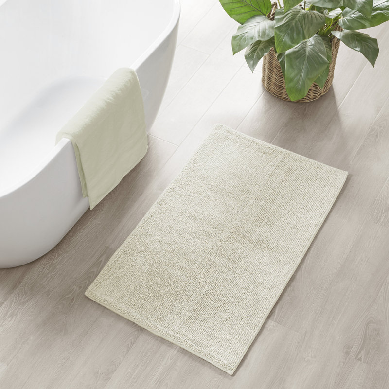 Plume Feather Touch Reversible Bath Rug, Gray, 24" W x 40" L