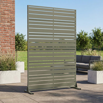 Outdoor Metal Privacy Screen