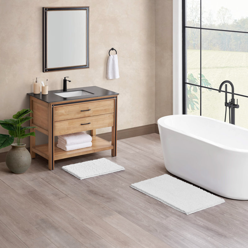 Aguon Non-Slip Bath Rug, White