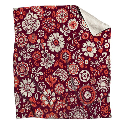 Couvertures à motifs floraux complexes