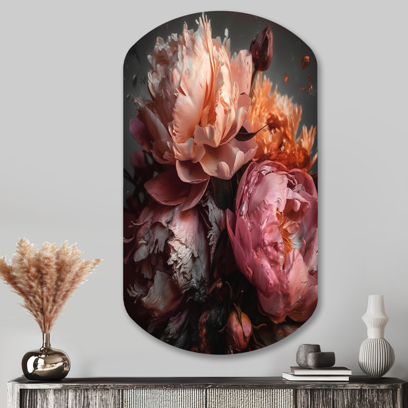 Espinal - pivoines en forme de cylindre, art mural asymétrique en métal, H 43 po x l 23 po
