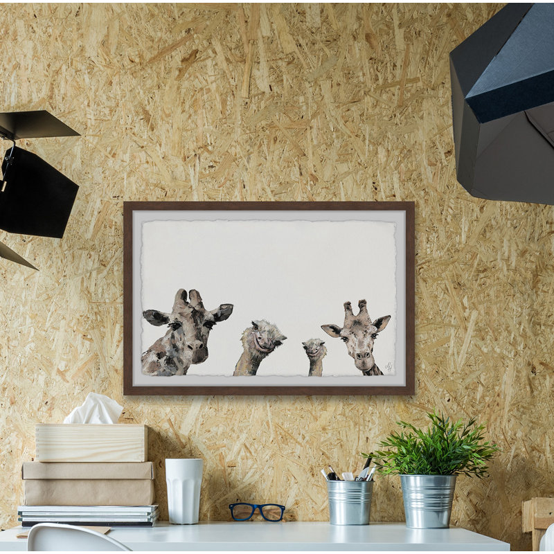 Girafes et autruches, reproduction encadrée, H 16 po x l 24 po x P 1,5 po, Brun