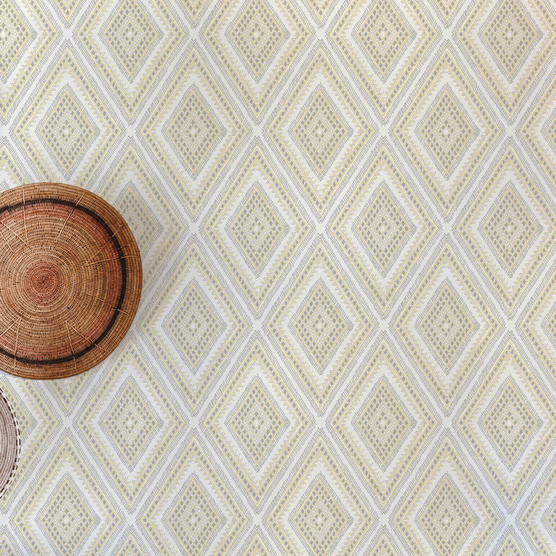 Ana Tribal Diamonds 10.06m x 52.07cm Semi-Gloss Wallpaper Roll, Light Yellow