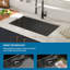 Évier de cuisine encastré 30 "x 18" x 9 "en acier inoxydable noir de calibre 16 avec ensemble de drain