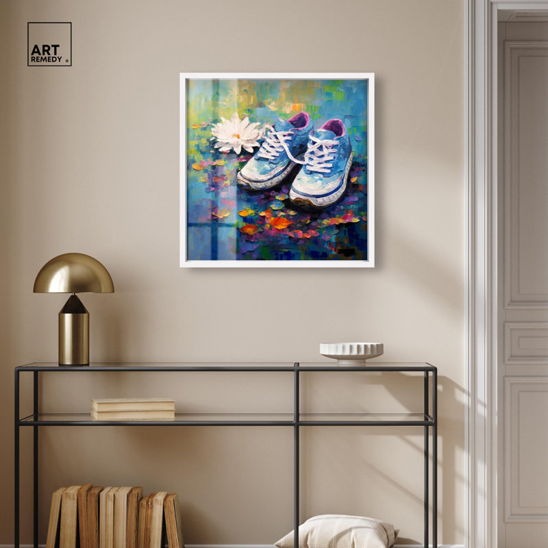«Lily Pad Sneakers Shadowbox Print Sneaker» par Art Remedy, H 25 po x l 25 po, Blanc