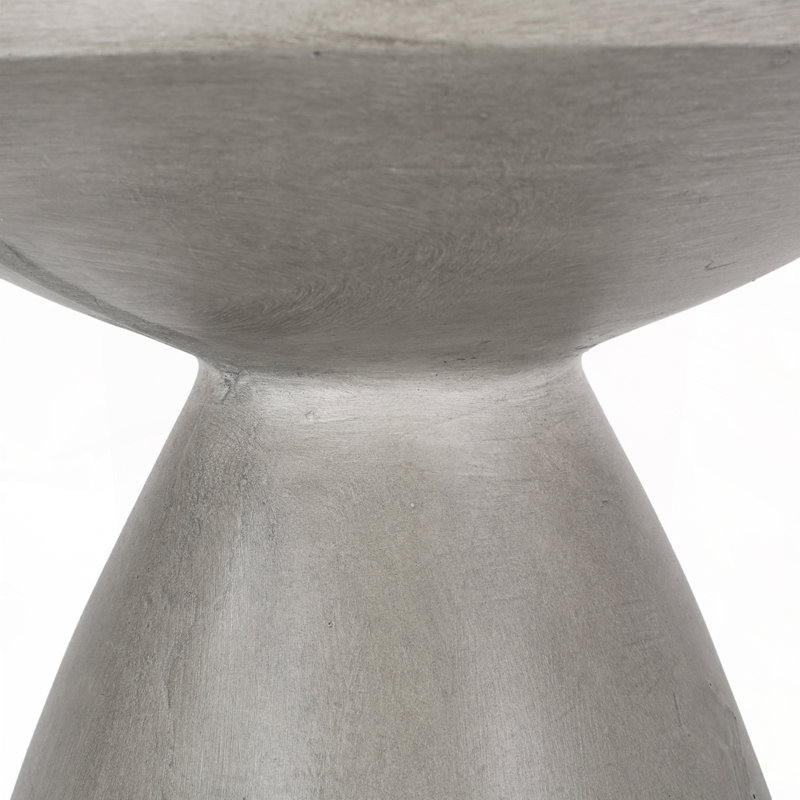 Table d'appoint d'extérieur en béton léger
