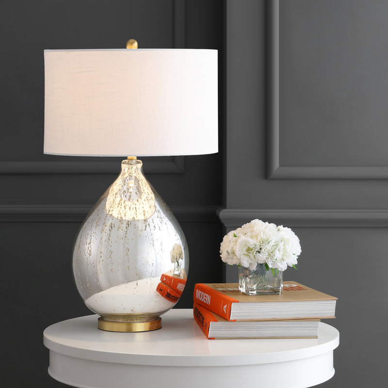 Kees Metal Table Lamp