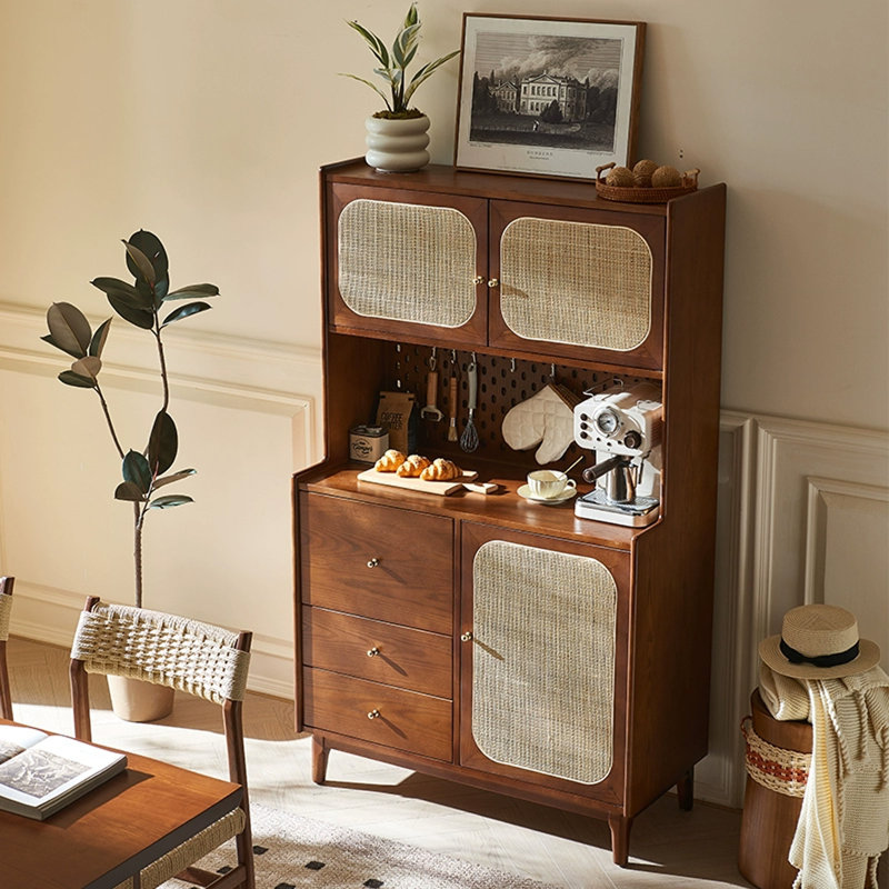 Armoire haute en bois massif Nordic