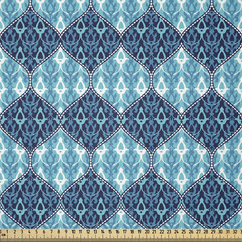 Tissu bleu marine par The Yard, motif d'inspiration orientale horizontale avec imprimé patchwork, l 36" x L 72"