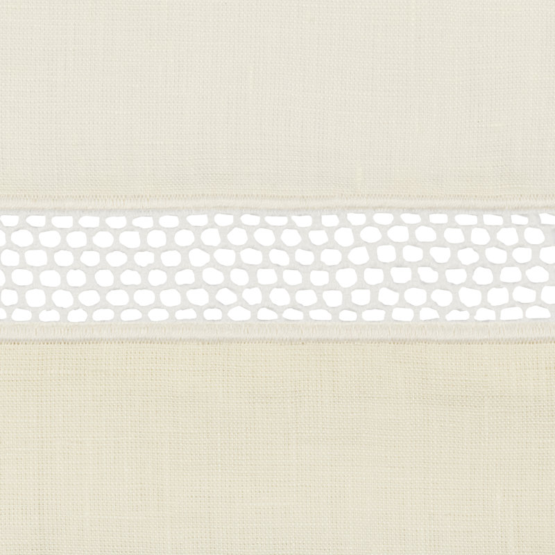 Ritz Linen Tablecloth, Ivory, 126" x 72"