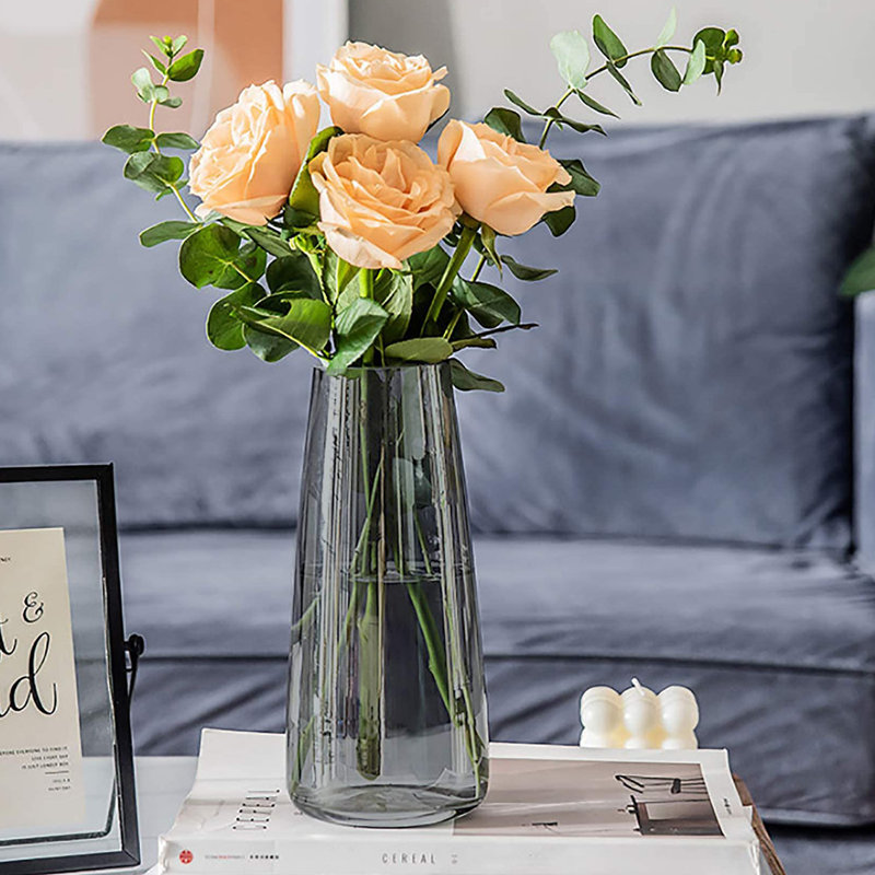 Vase en verre moderne, Gris cristal