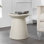 Table d'appoint intérieure / extérieure en polyrésine crème 18 po Hollie Minimalist