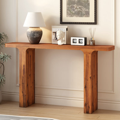 Table de 60 po pour hall d'entrée avec grand comptoir, canapé minimaliste avec placage d'acacia, console Elegance avec pieds carrés robustes