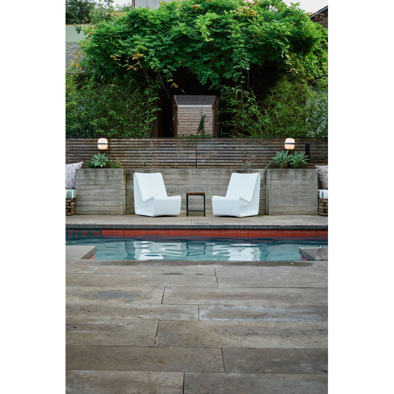 Loop Outdoor Lounge Chair, Highcloud White