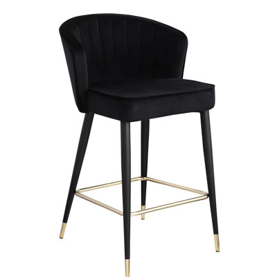 Chaise de comptoir rembourrée en velours tendance avec capitonnage élégant et détails dorés, pieds en métal noir, l 20 po x P 21 po, H 36,5 po, rembourrée de mousse, fine