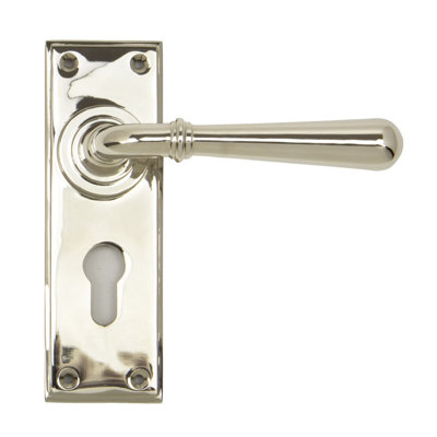 Newbury Lock Door Handle Kit