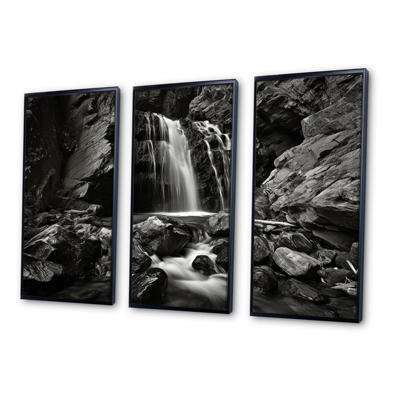 Waterfall Cliff Scenery II - Waterfall, ensemble d'art sur toile, Cadre flottant noir, H 40 po x l 60 po x P 1 po