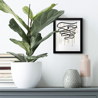 Lynzey " Weeping Ribbon I "