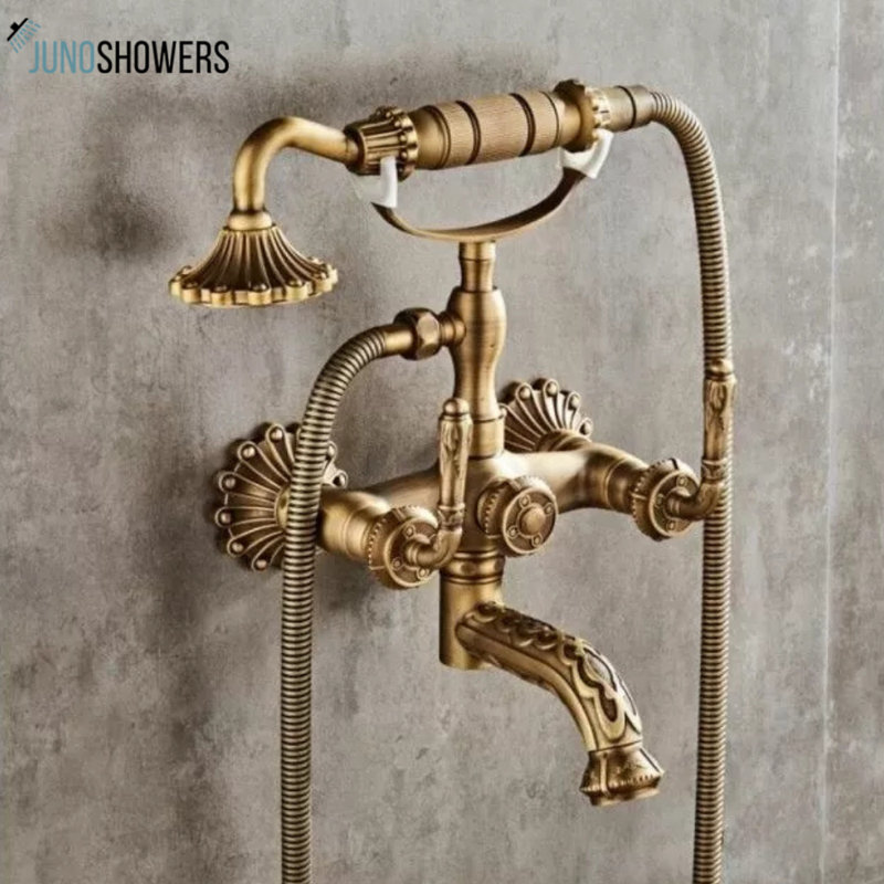 Polished chrome basin faucet with water-efficient aerator and ceramic cartridge for smooth flow
