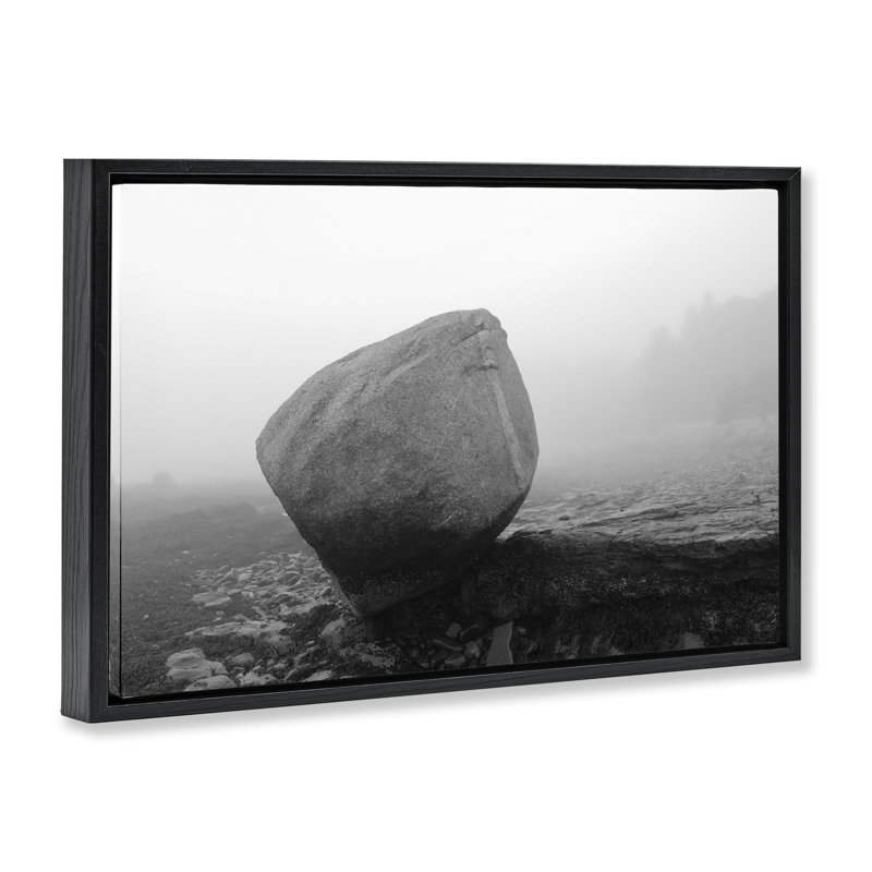 Cadre flottant isolé Lone Rock, design par James Rodewald, Cadre flottant noir de jais, H 17 po x l 25 po