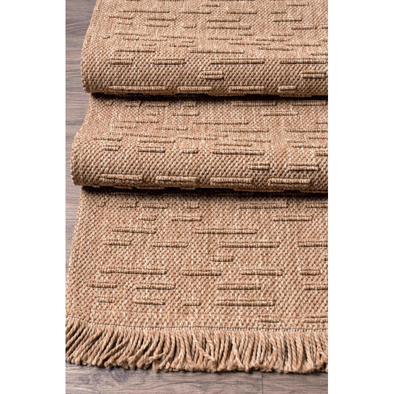 Sazia Solid Colour Machine Made Indoor / Outdoor Area Rug, Rectangle 2'7" x 4'11"