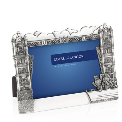 Bunnies Day Out Tower Bridge Photo Frame 4" x 6"