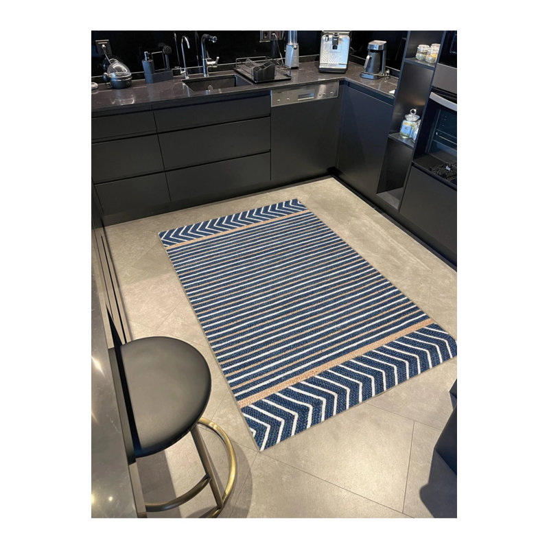 Tapis décoratif moderne à rayures géométriques bleu marine et beige, Rectangle 2 pi 4 po x 4 pi