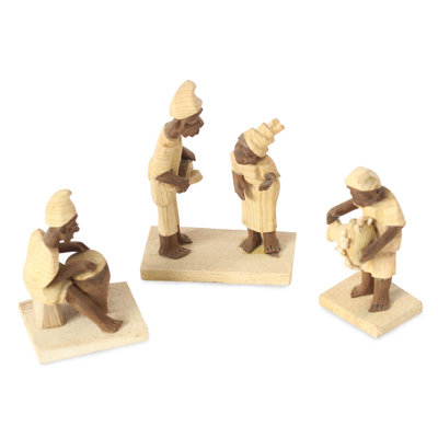 Fieldbrook Entertainment Figurines & Sculptures