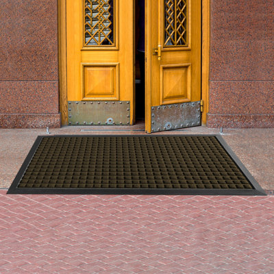 Tapis de sol 60 po x 36 po, 1 tapis extérieur gaufré antidérapant, envers antidérapant et antidérapant en polypropylène brun résistant aux taches pour restaurant